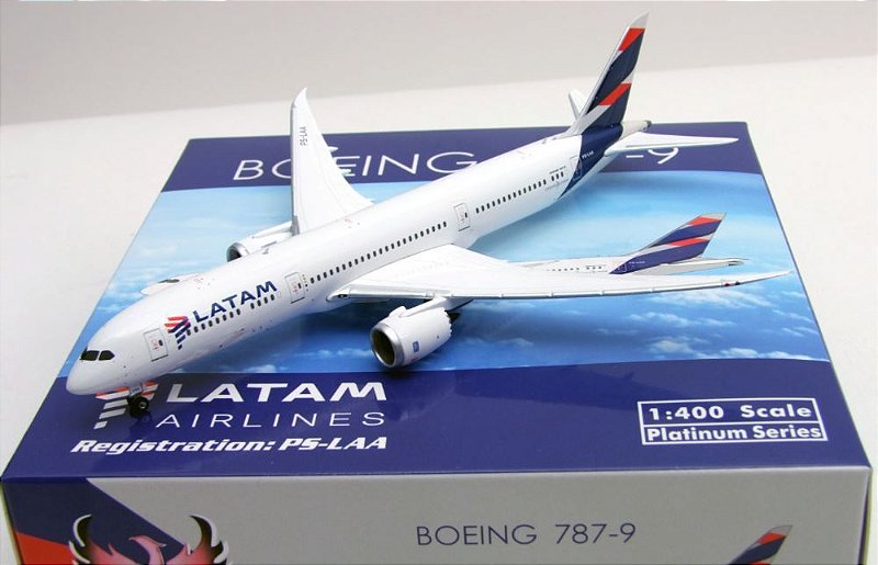 JAL ボーイング787-9 1/400 フェニックス Phoenix 1:400 LATAM Brasil Boeing 787-9 - Pedro Miniaturas