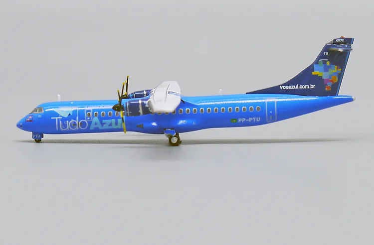 JC Wings 1:400 Azul ATR-72-500 