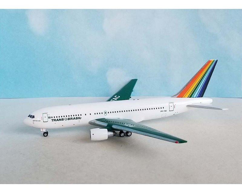 Aeroclassics 1:400 Transbrasil Boeing 767-200 Asa Verde - Pedro