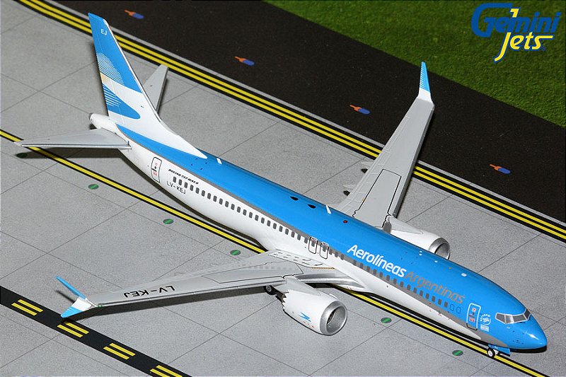 エアーニッポンBoeing 737-200 JA8456 1:200 エアーニッポンBoeing 737-200 JA8456 1:200