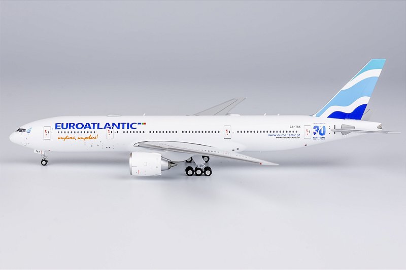 ng-models-72042-boeing-777-