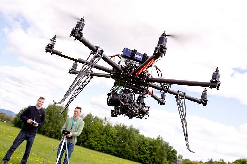 Treinamento Te rico e Pr tico Drone School FlyPro A melhor