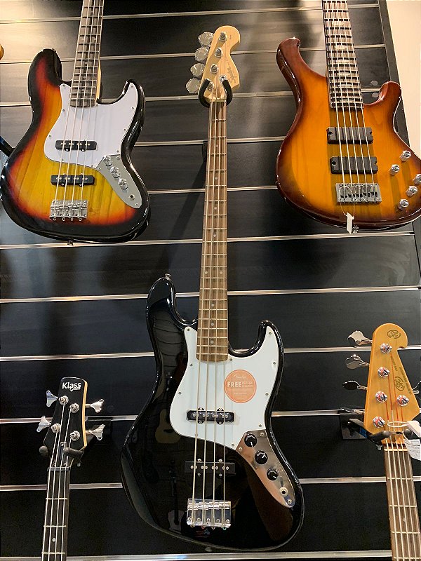 メンテ済 Squier Affinity Jazz Bass BLK フェンダー Baixo Fender 4c Squier Affinity Jazz Bass Black Escala