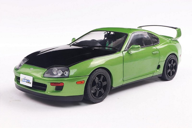 Toyota Supra MK4 (A80) 1993 1:18 Solido Verde - Atacado de Miniaturas