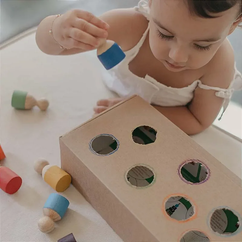 Pessoas: Descubra a Diversidade em Forma de Brincadeira! Brinquedo de Madeira - Lume