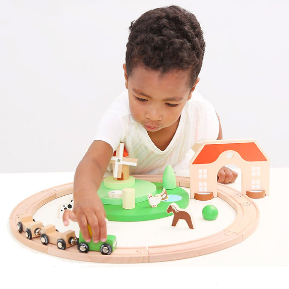 Conjunto de Trem de Madeira Fazenda 28 peças - Exploração e Diversão para os Pequenos Exploradores! Classic World