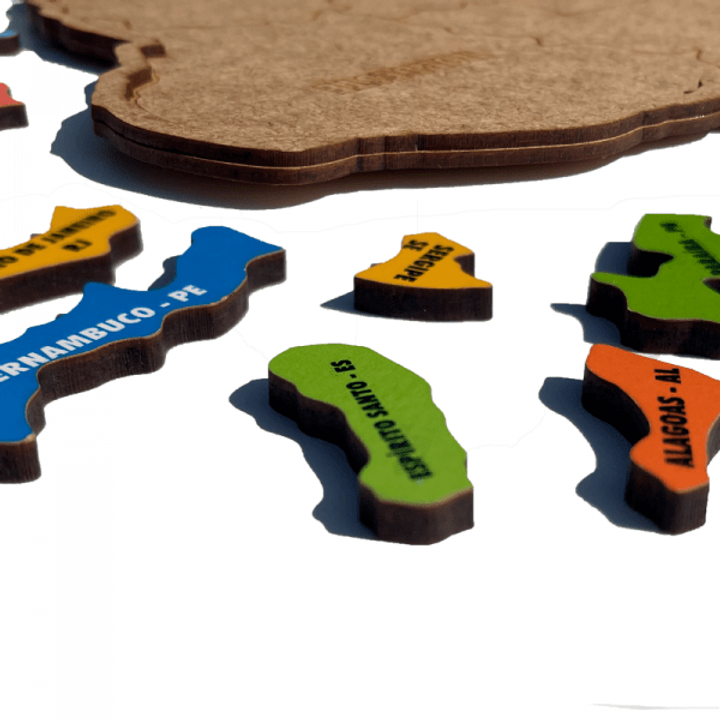 Quebra-cabeça Mapa do Brasil e Regiões (G 38 x 37 x 0,6 cm) - Maninho Brinquedos
