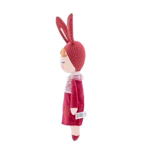 Boneca Metoo Angela Clássica BORDÔ 33cm - Encanto em Cada Detalhe