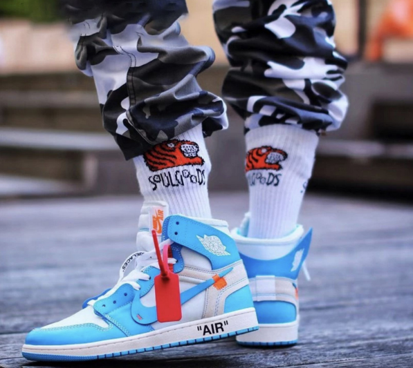 NIKE x OFF-WHITE - Air jordan 1 Retro 