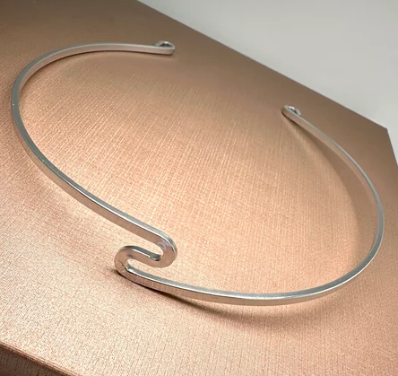 Gargantilha Curve Prata