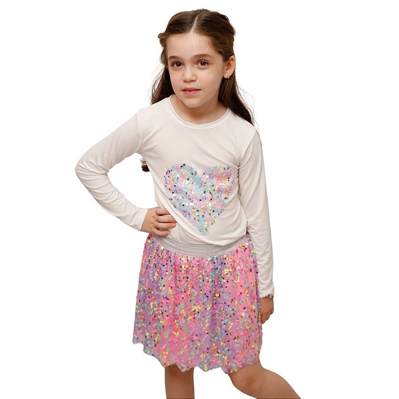 Camiseta Infantil Feminina Com Detalhe Em Formato De Coração - Ipuang