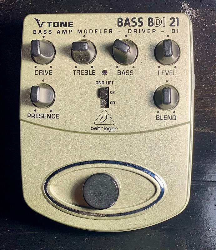 Pedal Behringer V-Tone BDI 21 - Bass Amp Modeler Driver DI