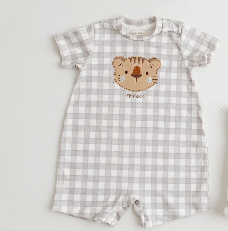 Macacão curto Tigrinho