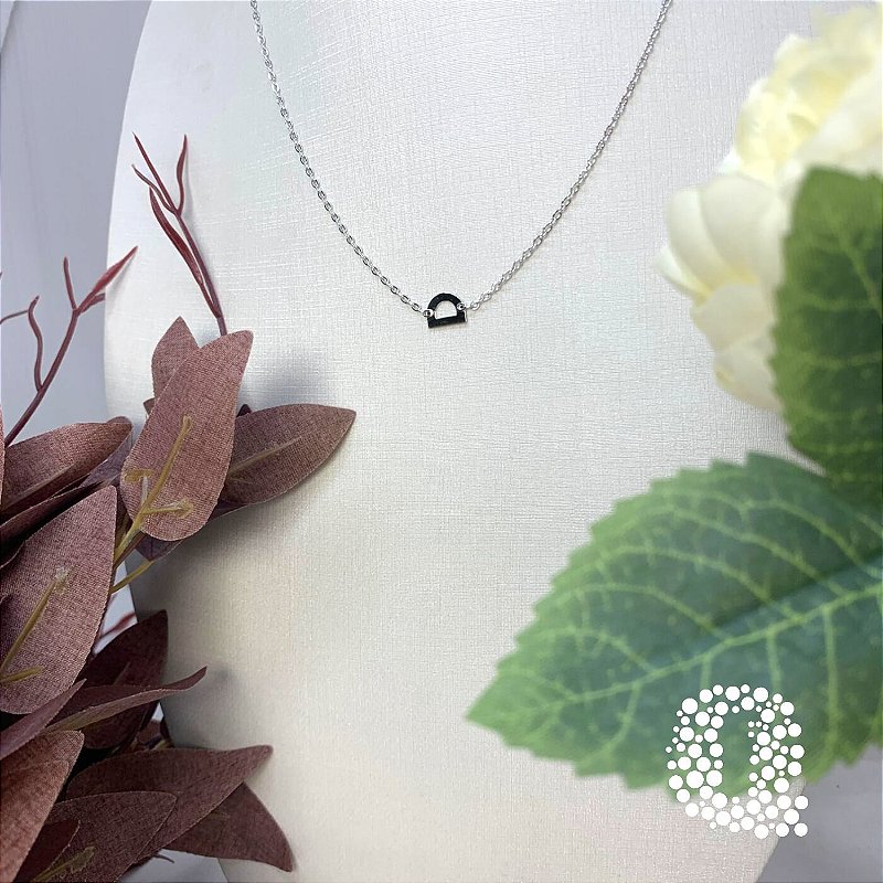 Colar Letra D Liso Ouro Branco