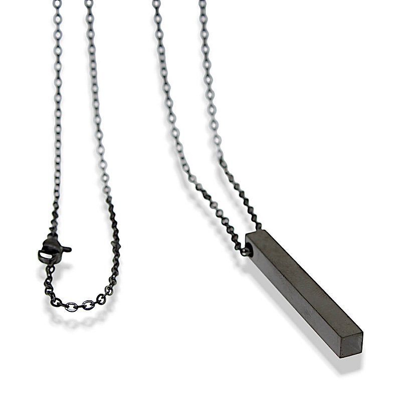 Colar Black com Pingente em Aço Inox