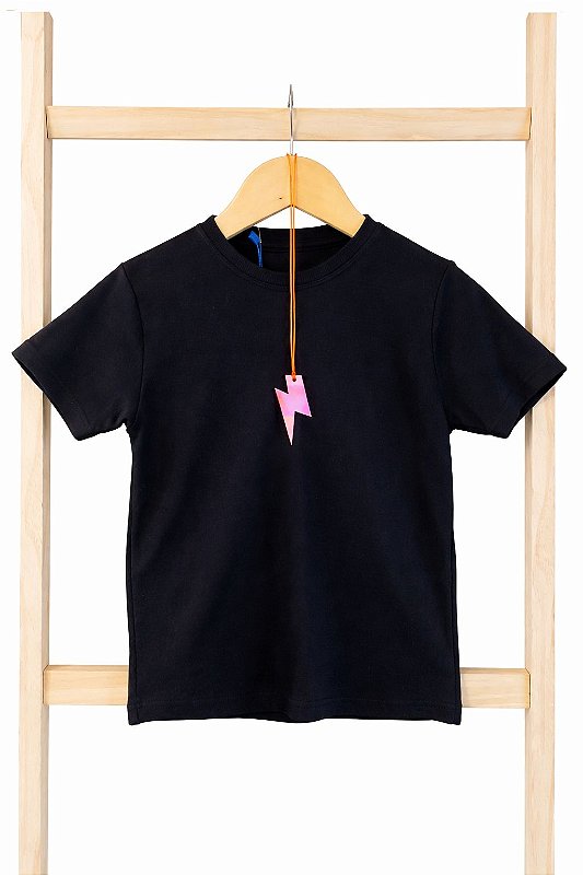 T-Shirt Preta Básico 🖤