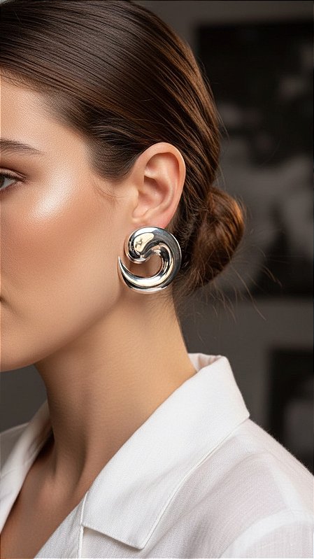 Brinco Médio Caracol Prata