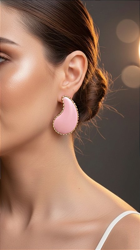 Brinco Paisley Resina Rosa