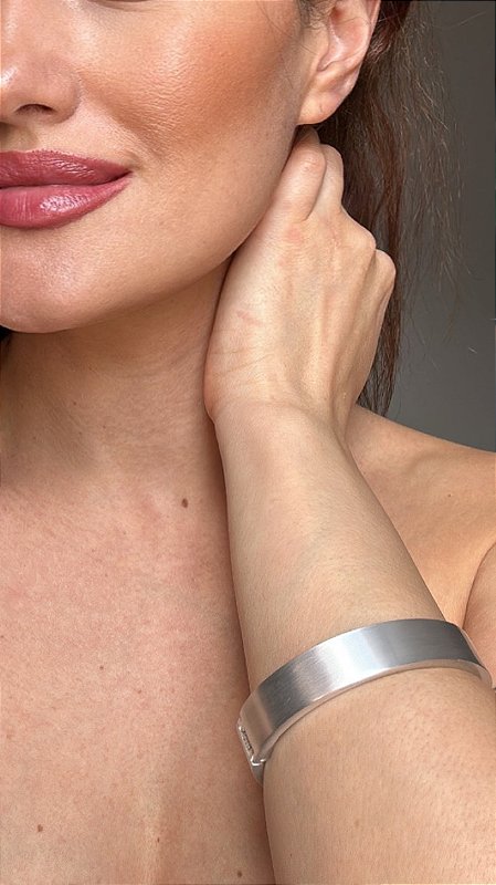 Bracelete Quadrado Metal Escovado Prata