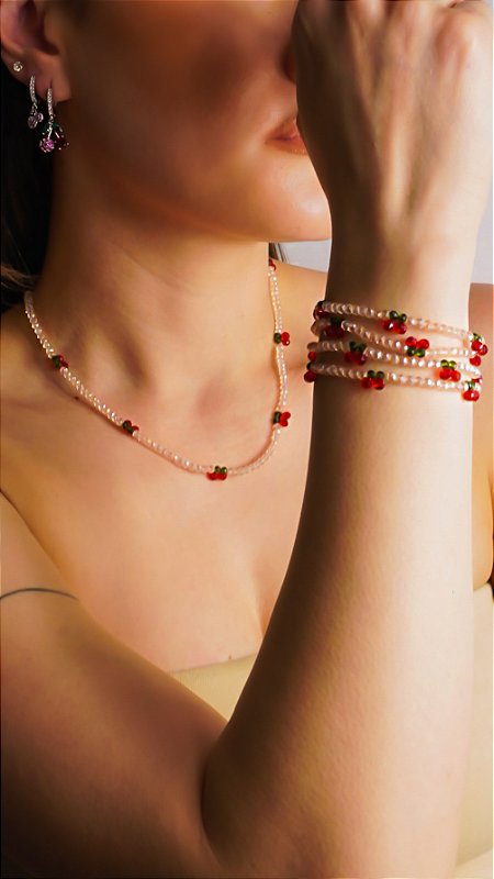 Colar Miçangas Swarovski Cerejinha Rose Aço