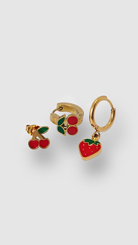 Brinco Trio Frutinhas Cereja Morango Aço Dourado