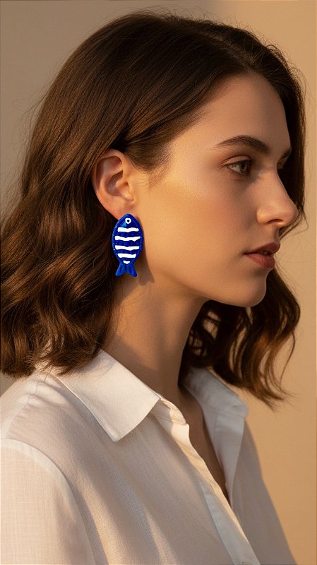 Brinco Sardinha Azul Resina