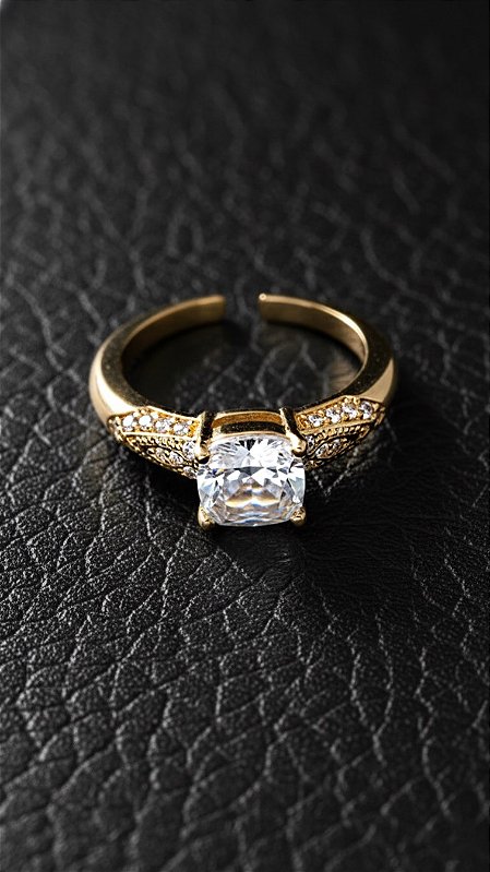 Anel Solitário Quadrado Zircônia 4 Pontas Dourado Ajustável
