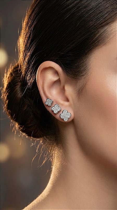 Brinco Trio Insp Van Cleef Alhambra Cravejada Prata