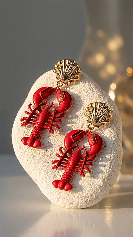 Brinco Lagosta Vermelha Composê Concha