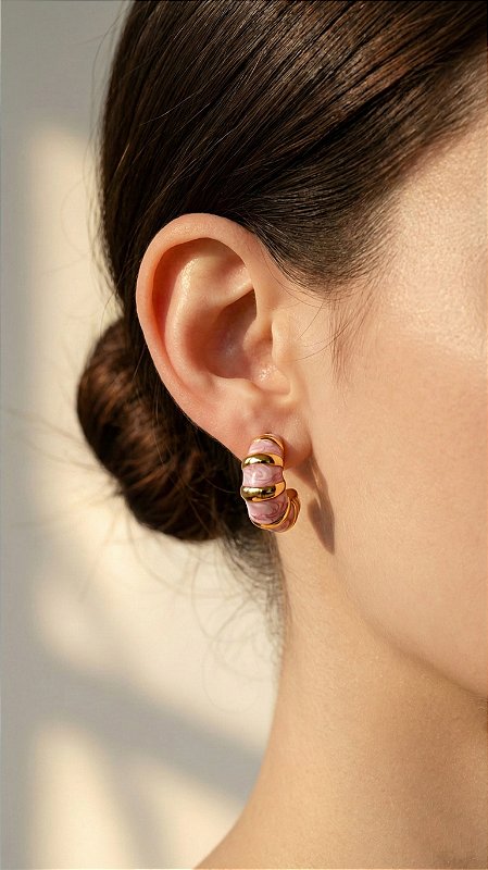 Brinco Argola Resina Rosa Aço Dourado