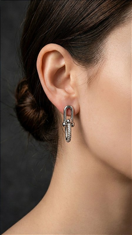 Brinco Elos Insp Tiffany Zircônia Cravejado Aço Prata