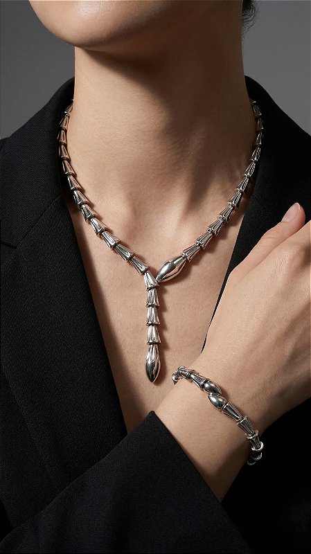 Conjunto Colar e Pulseira Insp Bulgari Serpente Prata