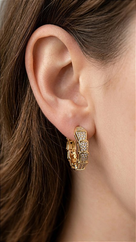 Brinco Argola Insp Bulgari Cravejada Dourado