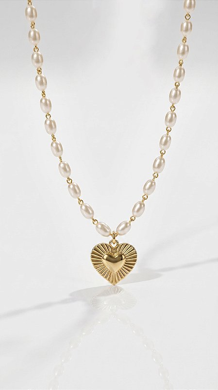 Colar Pérolas Barroca Diabo Veste Prada Composê Coração Dourado