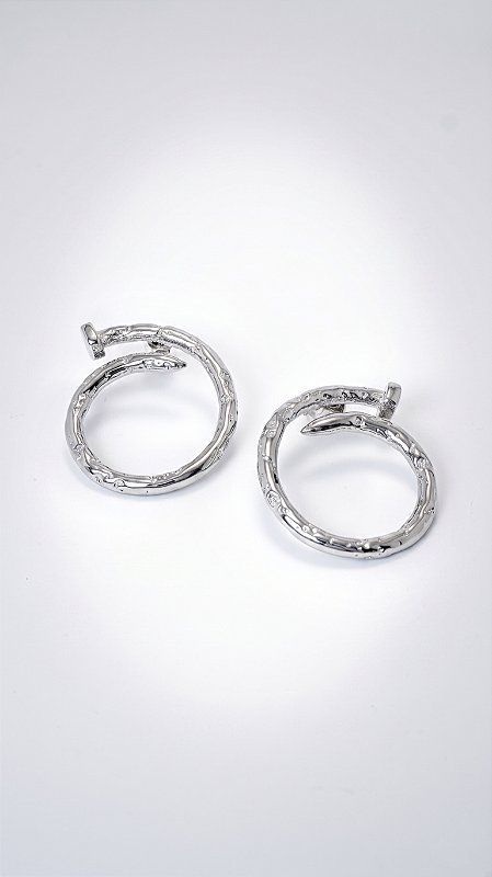 Brinco Insp Cartier Prego Prata
