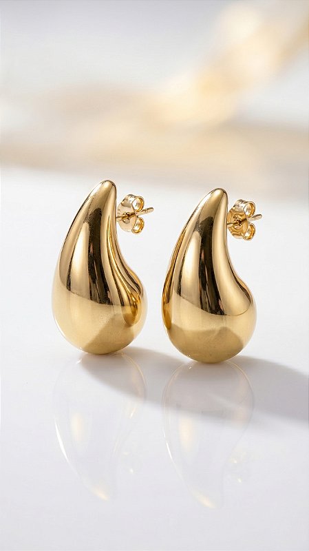 Brinco Gota Médio Dourado Aço