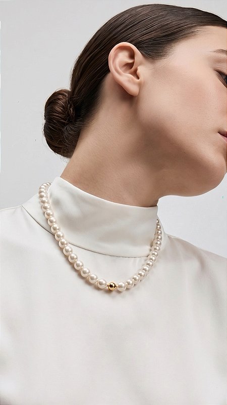Colar Pérolas Esfera Dourada Diabo Veste Prada 2
