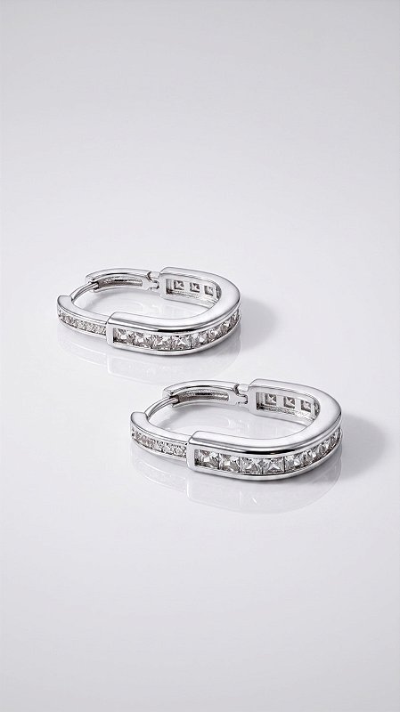 Brinco Argola Cadeado Click Zircônias Cravejadas Prata