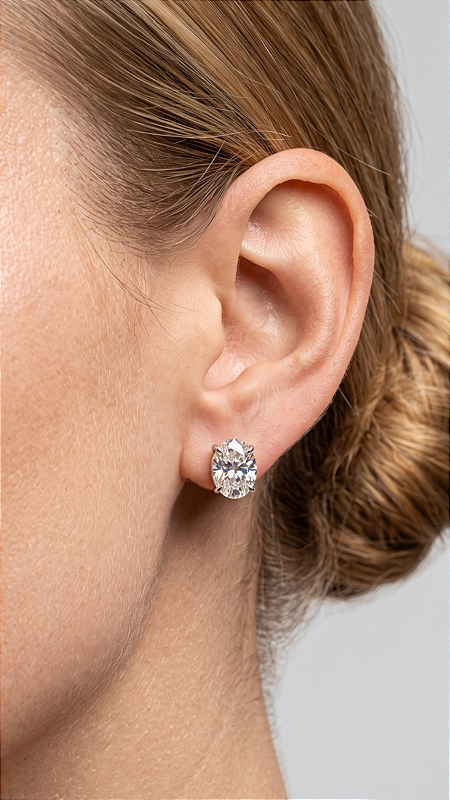 Brinco Ponto de Luz Oval Moissanite 1.5ct 4 Pontas Prata 925