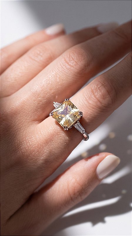 Anel Quadrado Lapidação Princesa Zircônia Amarelo Prata Ajustável