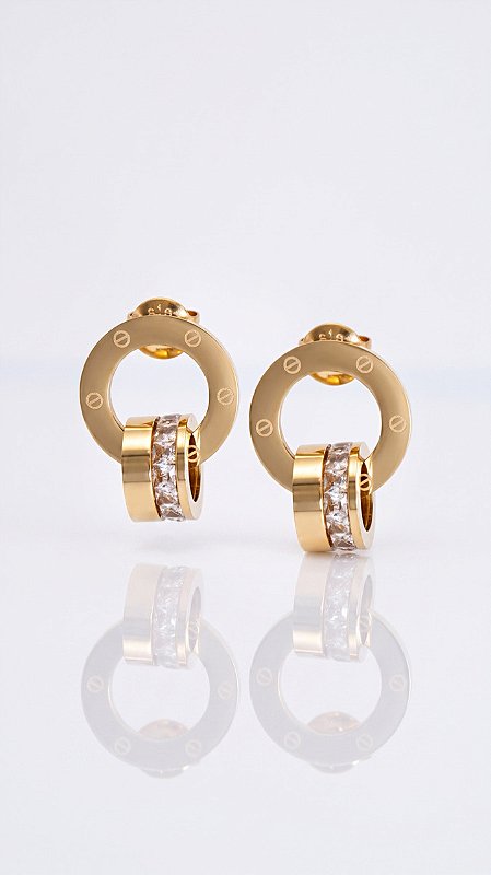 Brinco Love CT Esfera Cravejada Zircônia Banho Ouro 18K