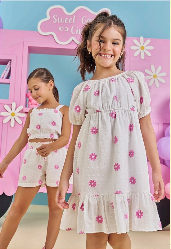 Vestido Branco Flor bordada Rosa