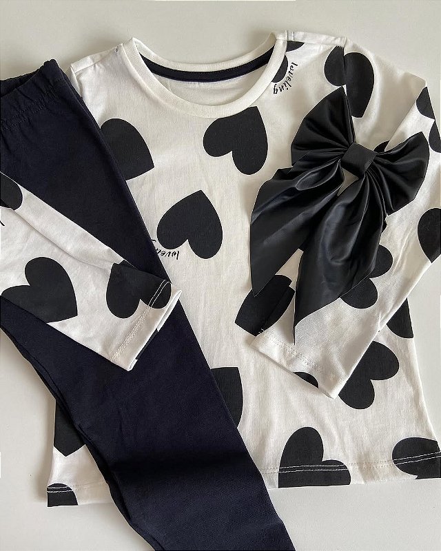 Conjunto legging blusa coração P&B