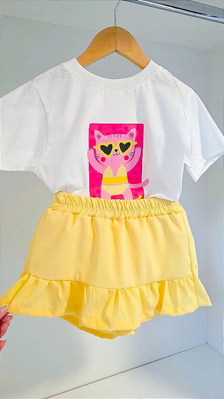 Conjunto Infantil Feminino Camiseta Gatinha Bela Shorts Saia Amarelo