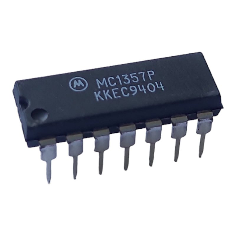 Circuit Intégré MC3303L - Motorola - Boîtier DIP14 - Pour Amplificateurs Opérationnels (Quad Op-Amp)