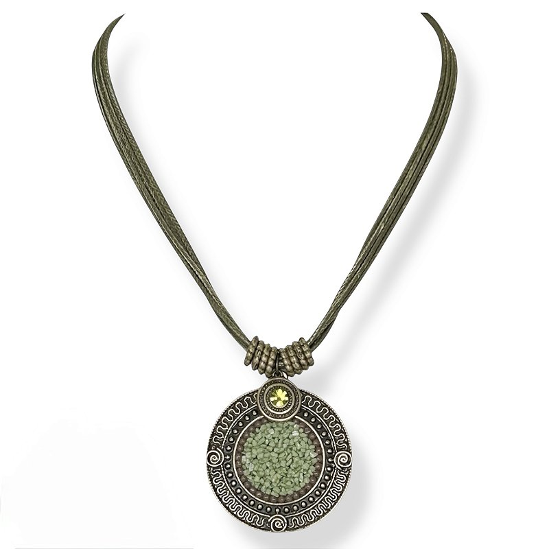 Colar curto c/ cordão, mandala c/ cascalho e pto de luz - verde oliva 11880