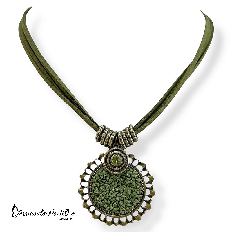 COLAR CURTO CORDÃO E MANDALA CASCALHO VERDE MILITAR 11880