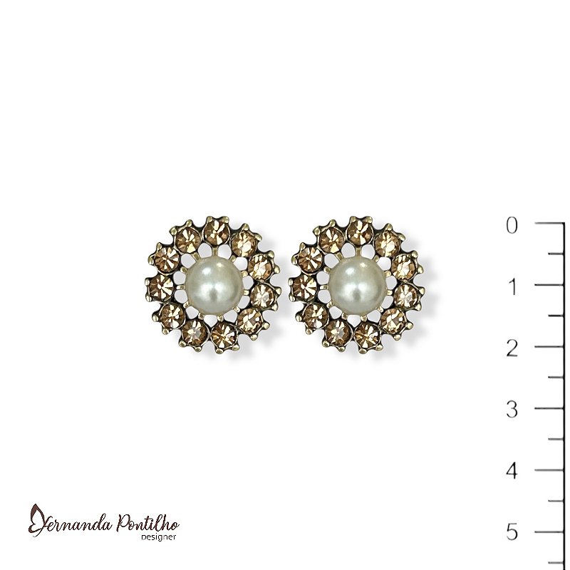 Brinco flor c/ pérola e strass dourado 12715