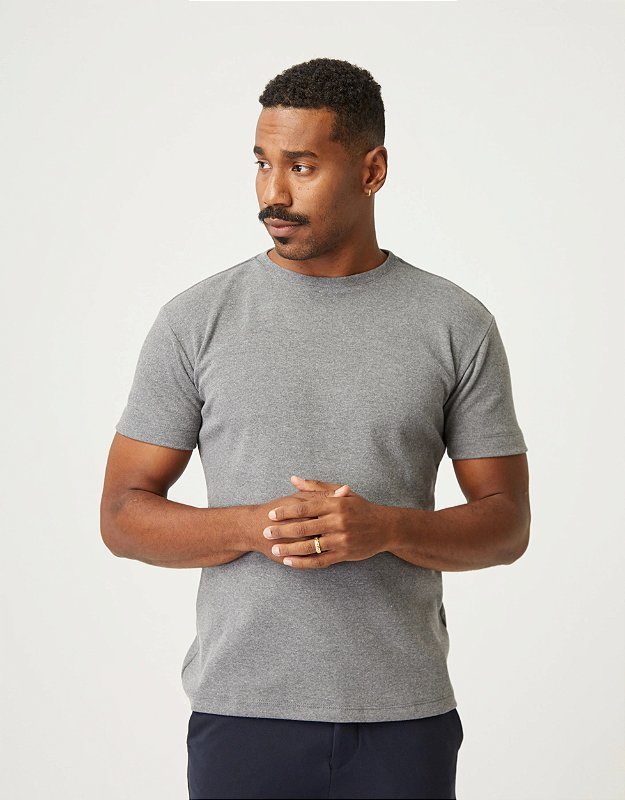 Camiseta Premium Gola O