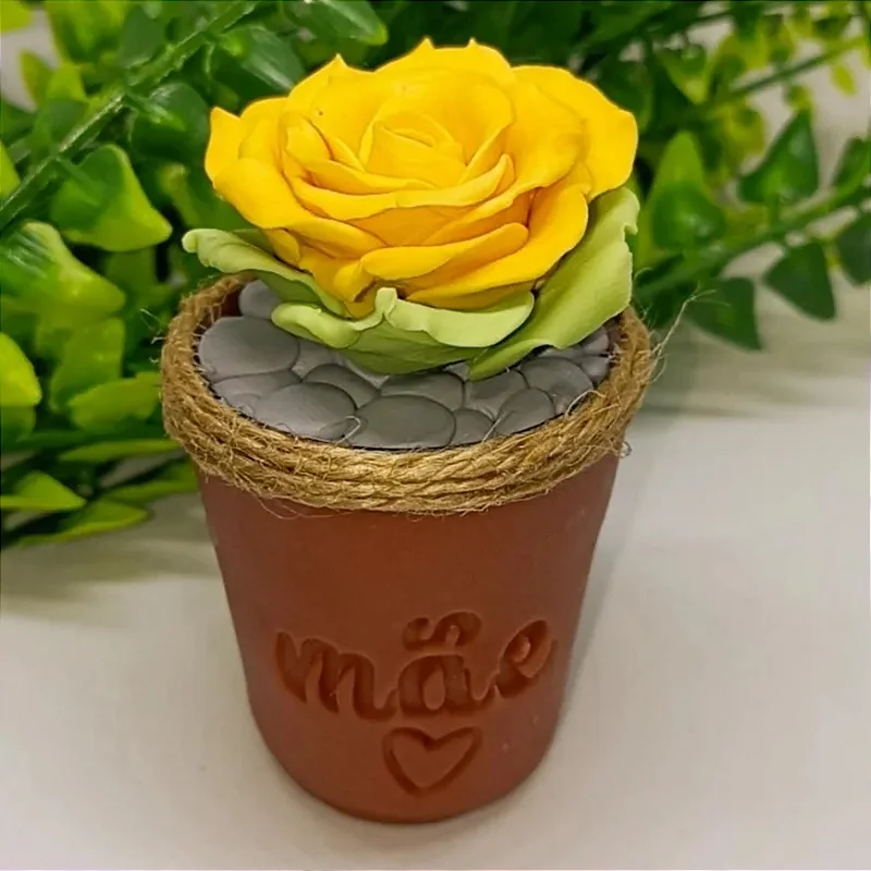 Vaso de flor para enfeite Dia das Mães